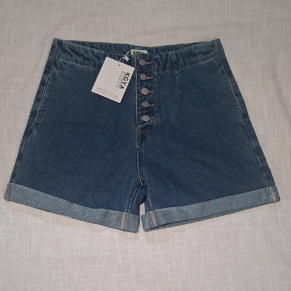 NWT. Denim Women's Jean Shorts - Dark Blue 32Y